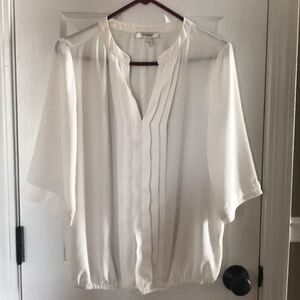 🌸3/$15.00🌸Dress Barn White Sheer Blouse